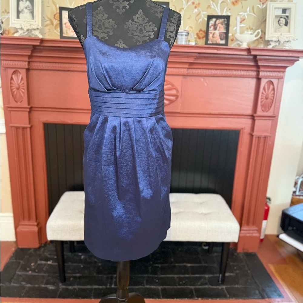 Elegant Blue Sleeveless Dress